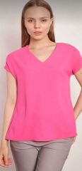 pembe v yaka basic tshirt